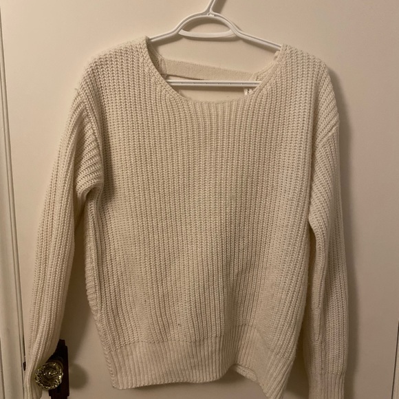 Knitted sweater, open back - Picture 4 of 4